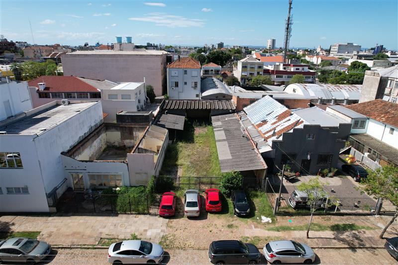 Terrenos com área total de 609,43 m² - São Geraldo